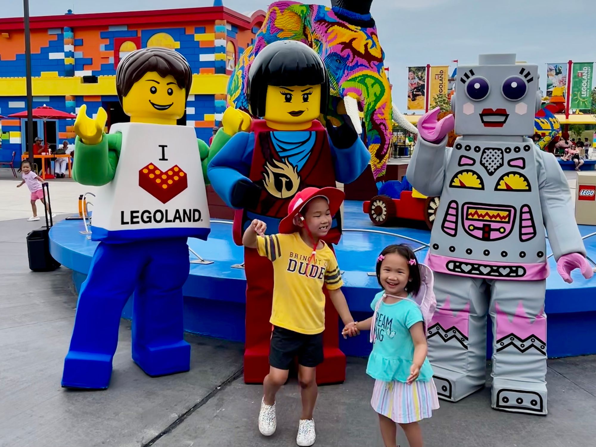 LEGOLAND for Toddlers: Guide to Rides, Activities + Hotels (2023)