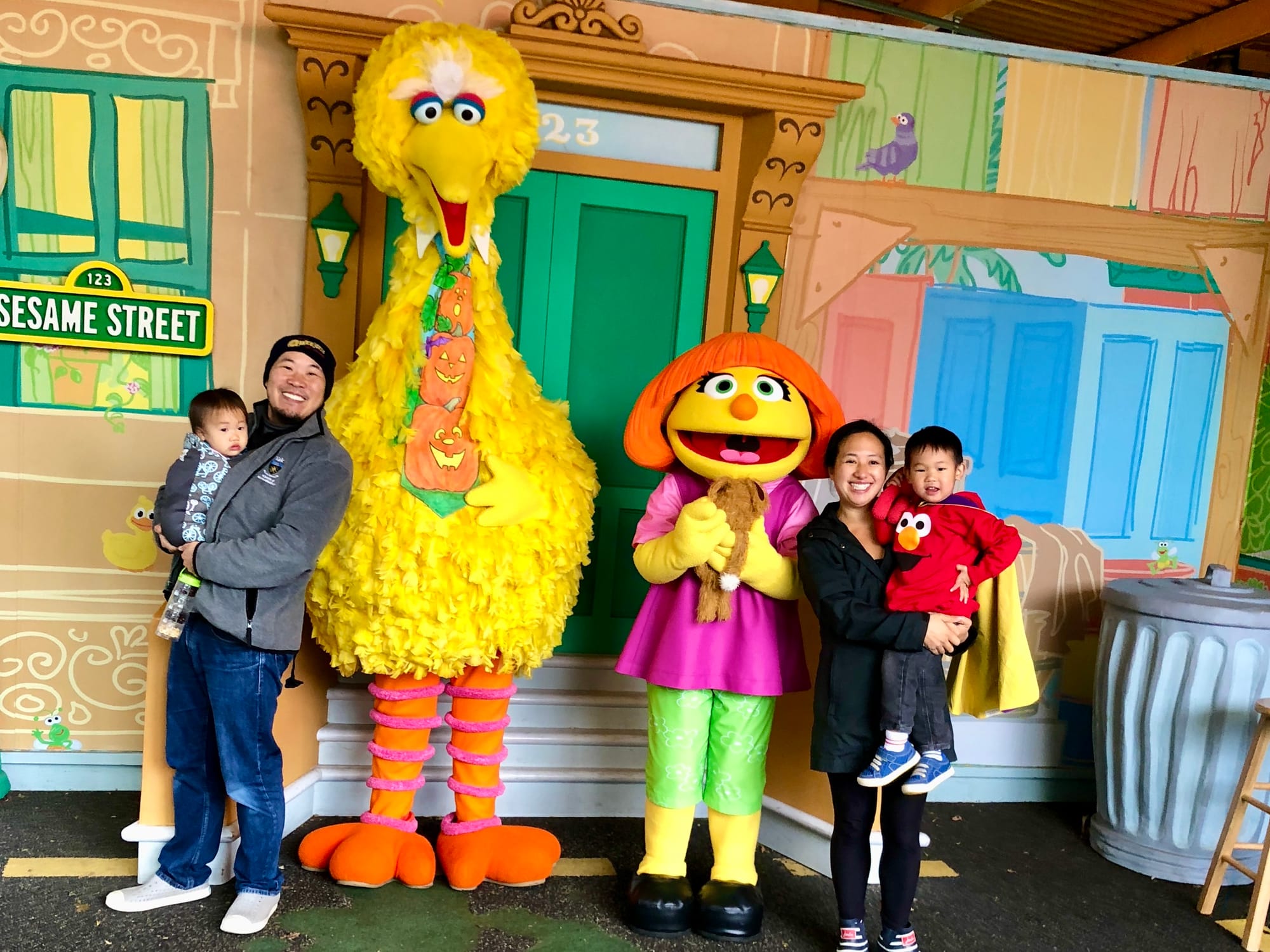 Meeting the Amazing Autistic Julia & Big Bird at Sesame Place